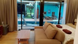 Morocco Blue cafe by Chilong River Farm Resort