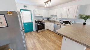 Venus 202- by Holiday Isle Properties