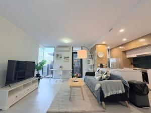 Cozy 2B apartment in Belconnen GYM POOL