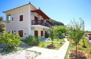 Sklavos Studios skopelos