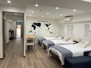 Okubo, 20 seconds walk from JR Okubo Station