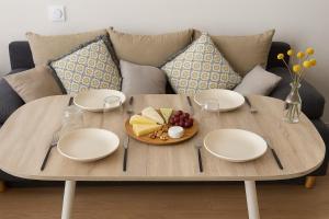 ARC DE TRIOMPHE -Marie Antoinette garden Résidence Hôtel