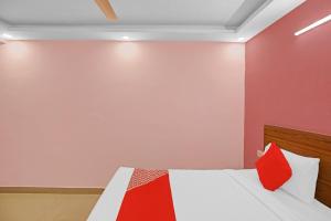 Hotel O Happy Spring