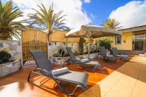MADORA-Lanzarote -Villa- private pool, amazing garden, sea view, quiet location