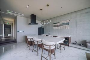 CELEVI Yomitan セレビィ 読谷