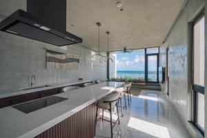 CELEVI Yomitan セレビィ 読谷