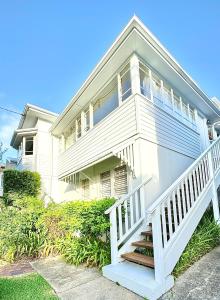 Jetty Beach House