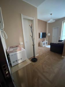 Trilocale Prestigioso via Ripamonti pochi passi dallo IEO e 10 minuti auto HUMANITAS 15 minuti dal centro di Milano