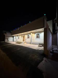 شقة مفروشة أنيقة للإيجار اليومي في مكة -الشرائع