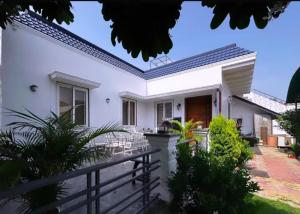 The Aravali Hills Stay