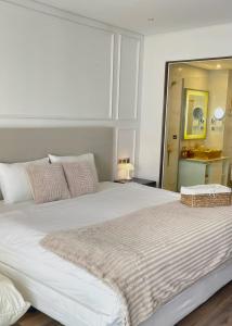 Cozy Home - Golden Bay