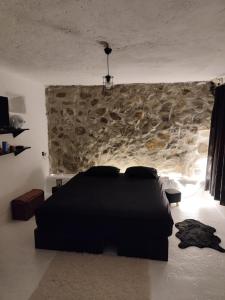 Artemis Cottage Authentic Mykonian Stone House near Super Paradise