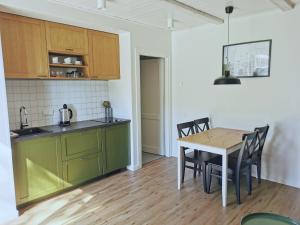 Ant marių kranto-By the Lagoon Apartments