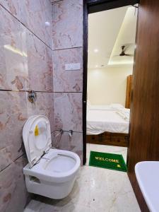 Shaurya Inn Hotel - 5 Min walk Near Golden Temple