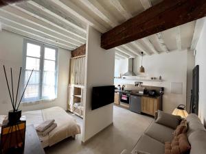 Charmant studio appartement près des Arènes