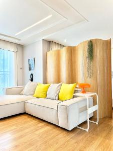 Geoje Notre Maison Family Up to 10 , Near Beach