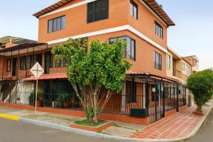 Apartamentos cerca a canchas Panamericanas Barrio Olimpico - Luxury Apartments