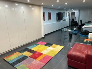 Urban Escape - Crown Prince Suite in Sydney North Shore