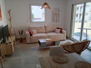 La Cime Appart Neuf au Port, Clim, Wifi, Parking, Plage