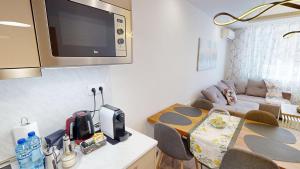 Cozy Central 1 Bedroom Apartment Near Mall Sofia and metro