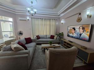 Sami BnB - Apt 04 Makongo after Mlimani City