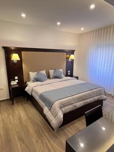 Luxurious 2 bedroom furnished apartment in Abdoun