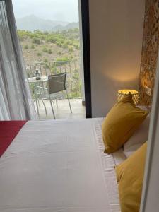 Acogedor estudio con vistas a la montaña