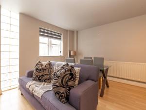 Pass the Keys Charming Flat by Hyde Park with Parking & Tube