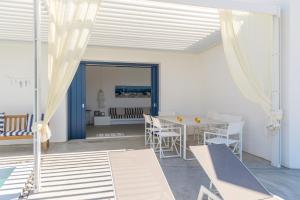 Villa Nabia By Milos Concierge