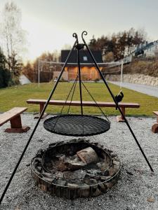 Domek z bali drewnianych w górach Jacuzzi & Balia - Osada Chełm