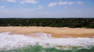 The Waves Beach Chalets