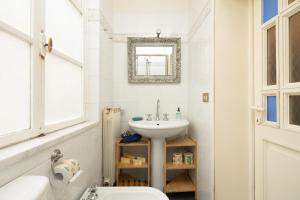 Santo Spirito Urban Apartment
