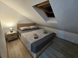 Nomad Montenegro No2