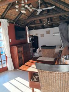 Pelican Place Guest Cottages