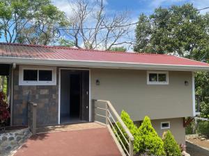 Magnolia Farm Suites