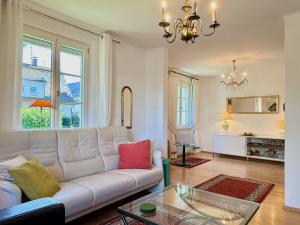 Ferienhaus Köchlin - charmante Doppelhaushälfte mit Garten und Parkplatz