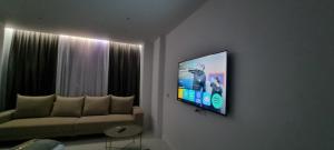 Platinum INN The City