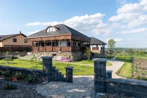 Casuta de pe dealul Cojocului