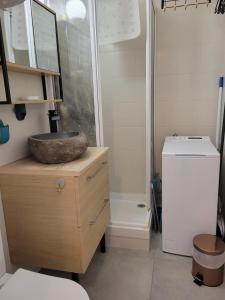 Cozy beachfront studio