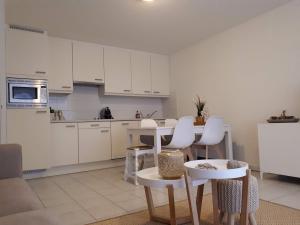 Cozy and spacious flat in a prime location by the sea