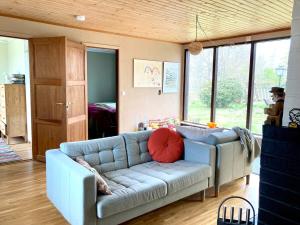 Near beach summer house in Farhultsbaden