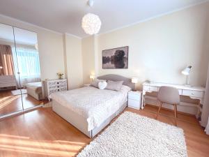 Elegant and bright flat in a quiet area