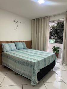 Moderno e barato ao lado do shopping