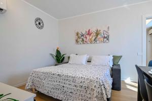 Bilocale chic 3, 10 min Aeroporto Milano-Bergamo, ARIA CONDIZIONATA e DOCCIA IDROMASSAGGIO