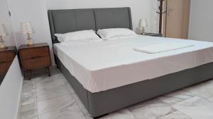 Vila Kastriotet-Hotel