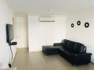 Marina Diamante - Ilse C