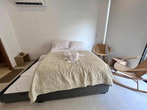 Apartamento junto a la playa y con vista al mar