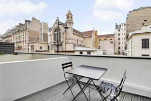 Renovated Studio with Terrace, Rue de la Pompe 16e - Mobility Lease
