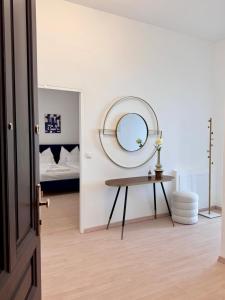 La Rosa Vienna - Luxury Apartment near Westbahnhof