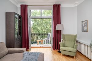 Vokieciu st Apt with Balcony I In the Center of itI cohost